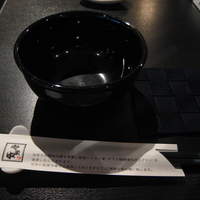 博多もつ鍋 やま中 赤坂店 - 黒が基調