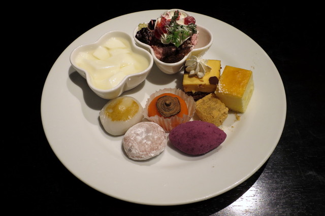 閉店 サンリオキャラクターズ忍宴乱舞 旧店名 Buffet Dining Ninja 忍宴乱舞 京都河原町 ケーキ 食べログ