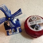 V!ZZ!T - ベビーゴーダ（陶器の風車付き）€9.95