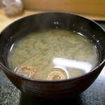 つばさ寿司本店 - 味噌汁
            
