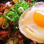 Hiroshima Fuu Okonomiyaki Yuuka - あごすじ玉ねぎ丼