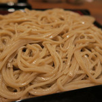 手打ち蕎麦 ほかげ - 小海老かき揚げ（冷たい蕎麦）大盛り＆せいろ　ズームアップ