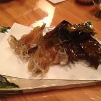 酒亭穂椋 - でびら鰈と羅臼昆布の唐揚げ