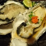 銀座 いっぱし - (12/09)厚岸産生牡蠣、昆布森産生牡蠣