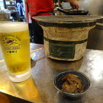 Sumibi Shichirin Horumon Yaki Chimman - 生ビールは一番搾りと牛肉の大和煮