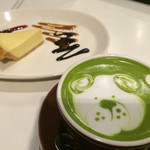 Café Buono - ガトーよこはまチーズケーキ、抹茶ラテ