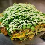 Okonomiyaki Yokochan - 豚肉玉そばイカ天入り