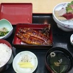 やまさき - やまさき蒲焼定食、別途茶碗蒸など