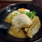 第三の醤油らーめん ばしらあ - 【2015年12月】「日本橋らあめん」790円也。大盛り無料。