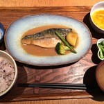 ごはんや農家の台所 - 鯖の味噌煮御膳