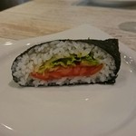 鶏和っ賛。 - おにぎらず(サラダ)