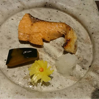 和流 食仁 - 