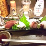 くずし割烹 肴屋八兵衛 - これで三種盛りです