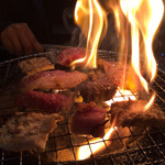 炭火焼肉 ぐら - またしてもファイヤー！！（2015.12）