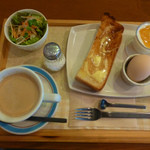 あおくまカフェ - モーニングセット（アメリカンコーヒーとハチミツのトースト）