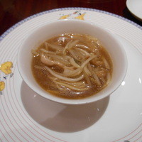 萬珍樓 本店 - サンマー麺。＾q＾
