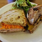 パーラー江古田 - ２０１５年１２月　自家製ハムサンドイッチ、季節の野菜サンドのシェアもり