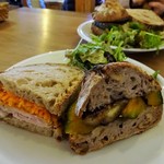 パーラー江古田 - ２０１５年１２月　自家製ハムサンド、季節の野菜サンドのシェアもり