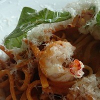 THE COSMOPOLITAN GRILL BAR TERRACE - 凝縮された海老エキスがたまらない！濃厚でコク深いアメリケーヌソースが絶品