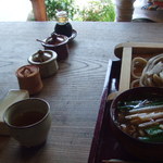 そば切り 蔦屋 - 薬味（一味・七味・山椒）