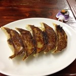 神山 - H.27.12.10.昼 餃子(5個) 280円