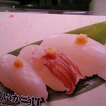 Heiroku Sushi - やりいか  3かん    １０８円