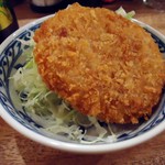 立ち呑み 魚平 - 「カレーコロッケ」