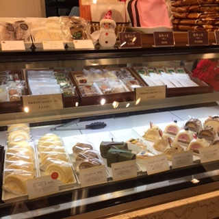 八丁堀にこんなお店が O By たつとこまま コンフェクショナリィ ブラウン Confectionary Brown 宝町 パン 食べログ