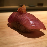 鮨 あらい - 2015/12昼_にぎり⑦赤身づけ、辛味大根