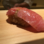 鮨 あらい - 2015/12昼_にぎり⑤鮪霜降り（大トロ）