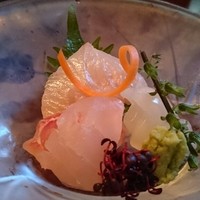 御曹司 松六家 - 三種のお造り+400円