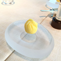 ベージュ アラン・デュカス 東京 - ボルディエのバター　最高に美味しい！