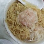 麥文記麵家 - 蝦雲呑は麺の下から出てきますよ～