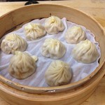 明月湯包 - 蟹黄湯包250元