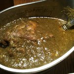 カラカッタ - ほうれんそうとチキンのカレー