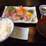 盛り込み定食