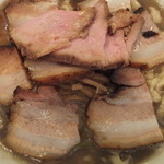 麺や 七彩 - 喜多方肉そば（煮干し）大盛り