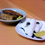 草木ヶ原 - おでんとサービスのおにぎり！