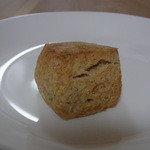 Mädchen BAKERY & COFFEE STAND - スコーンのプレーン（２３０円）