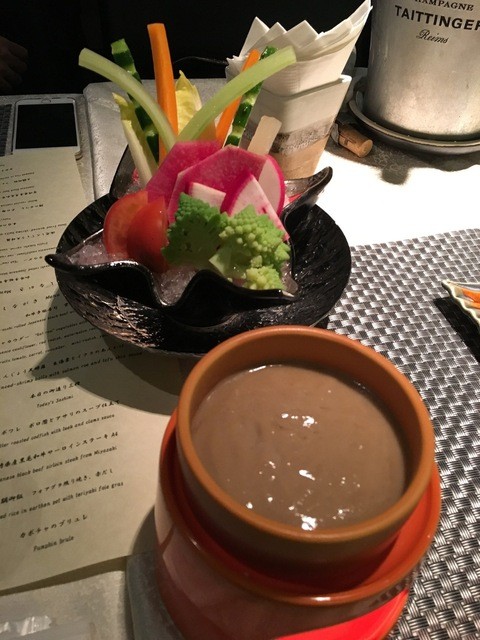 閉店 Vegi Dining Kitchen 銅鑼湾 コーズウェイベイ 野菜料理 食べ