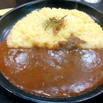 つぼやきカレー キートン - カレーを全部入れたところ。