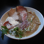 麺屋 京介 - 鶏白湯（しょうゆ）800円