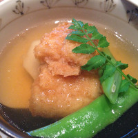 鮨 麻生 平尾山荘 - 太刀魚の揚げだし。このお出汁がかなり美味しい。