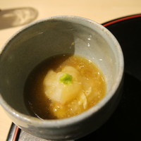 日本料理 みや  - 27年12月　兵庫香住松葉蟹と聖護院蕪蒸し　鰹と蟹の出汁で