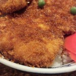 といや - かつ丼800円／平成27年12月