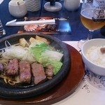 三田屋 - ロースステーキ(100g)