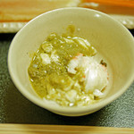 と村 - 兵庫県浜坂産松葉蟹の茹で蟹、蟹味噌につけて