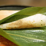 と村 - 穴子の蒸し寿司