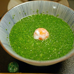 と村 - 高等ネギと火入れした卵黄、河豚を使ったお出汁のお茶漬け