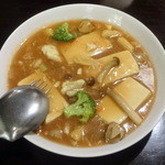 桂花 - 豆腐とカニ肉の醤油煮込みS1,000円+税